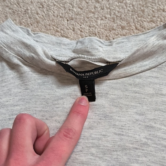 Banana Republic Grey Sleeveless Top - Picture 2 of 3